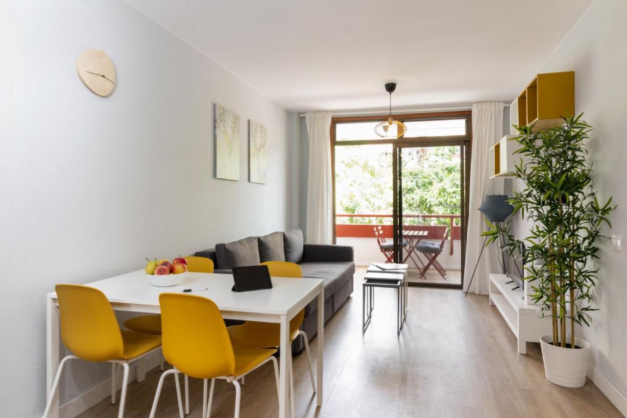 Homeforguest New Modern Apartment With Pool Арона Екстериор снимка
